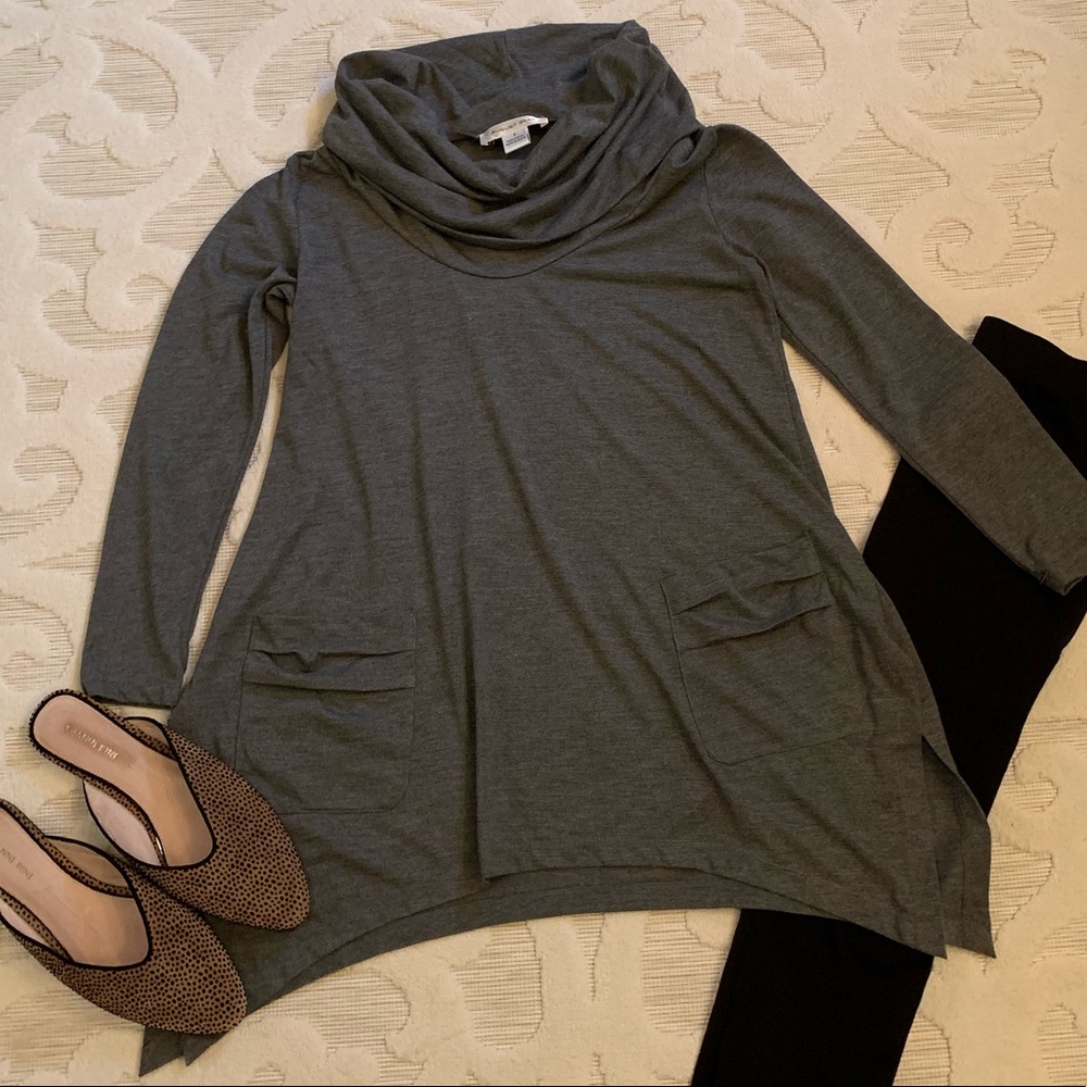 Cute grey tunic